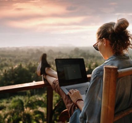 Best Tips for Staying Hydrated on Busy Days